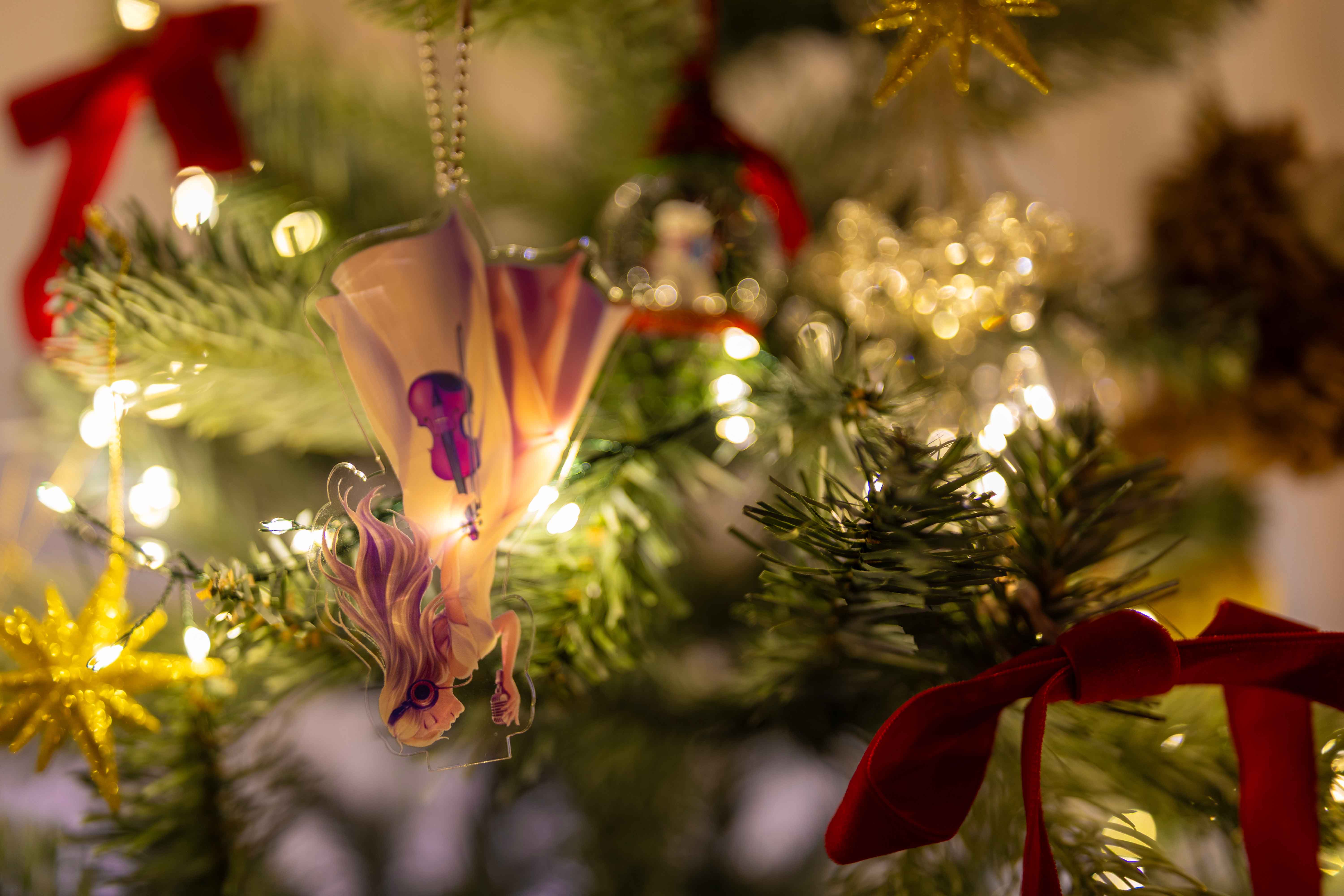 【ご好評につき再販決定！】Sarah Àlainn 〜 ISEKAI 〜グッズ「アクリルスタンド」