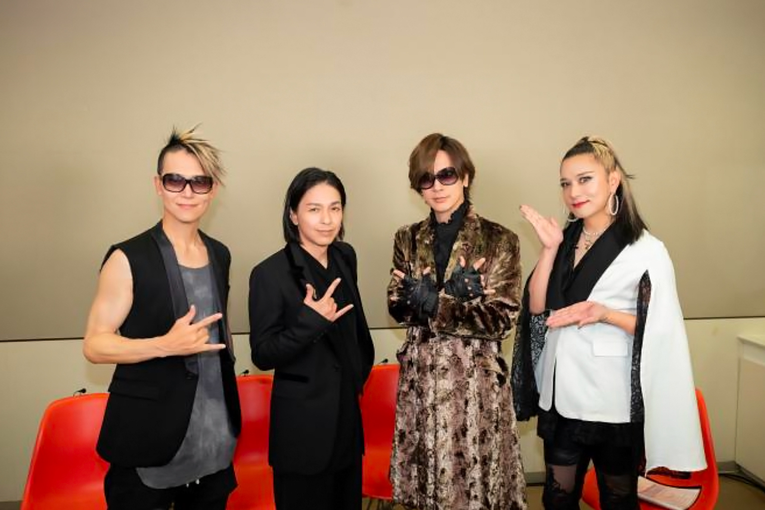「MUSIC SPACE」7月25日(土)放送！The Brow Beat×BREAKERZ ツーマンライブ「二触即発」特集